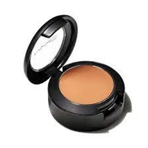 MAC Cosmetics Studio Finish SPF 35 Concealer