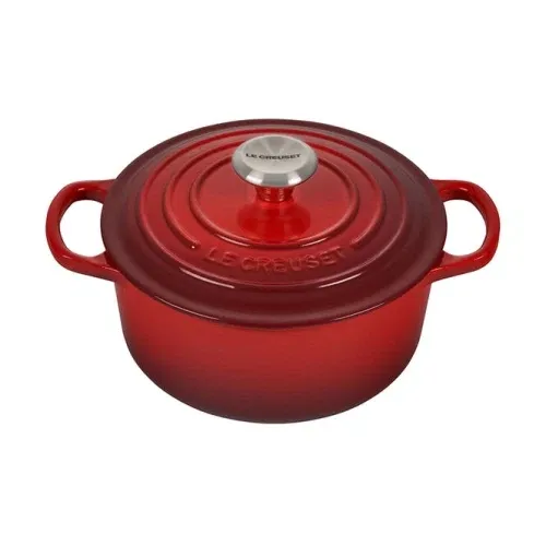 Le Creuset Round Dutch Oven