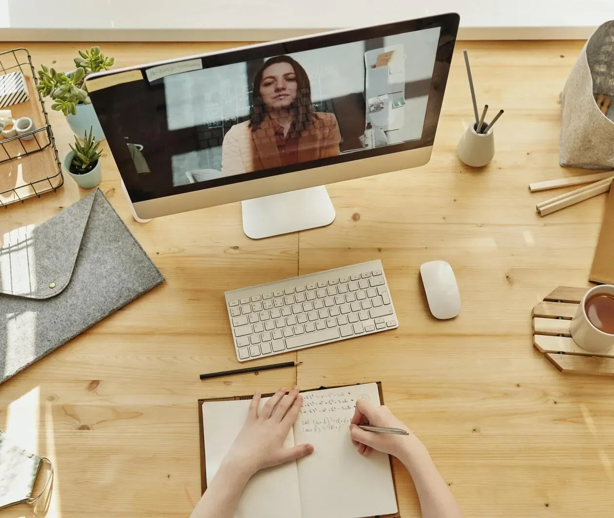 How to Teach Writing Using Hybrid Learning Technology with Stylefit