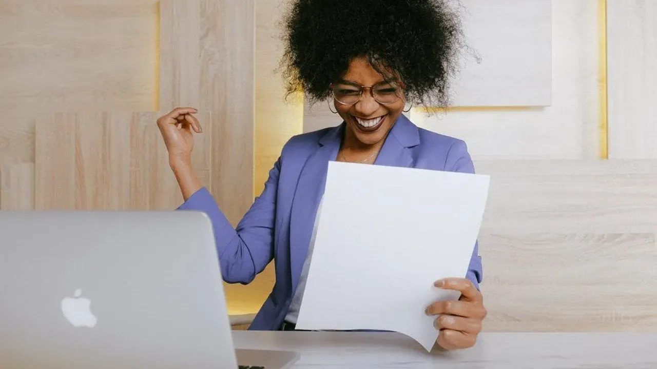 Copywriter in a Week: How to Become a Freelance Copywriter Work from Home